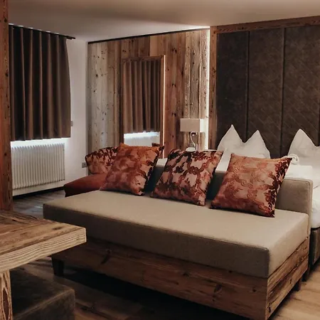 Hotel Pineta 3*